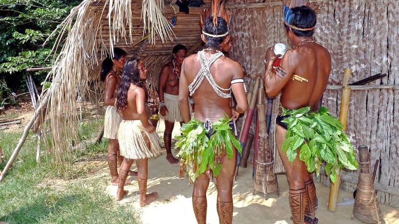 Indianer am Amazonas