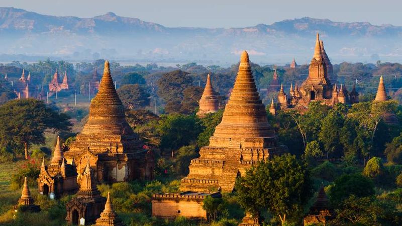 Tempel und Pagoden, Bagan