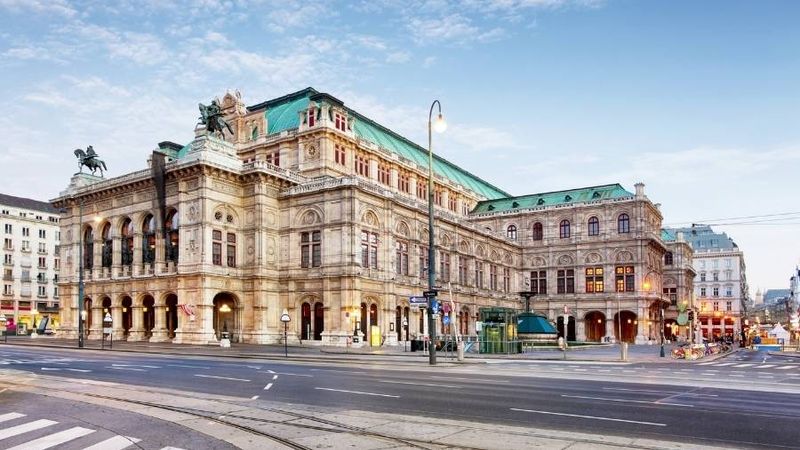 Musikreise und Flussreise mit Thurgau Travel Opernhaus Wien