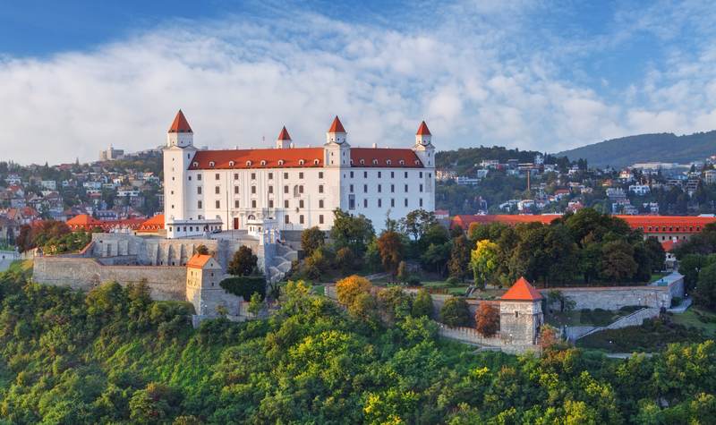 Titelbild der Reise nickoVISION: Spektakuläre Donau-Metropolen