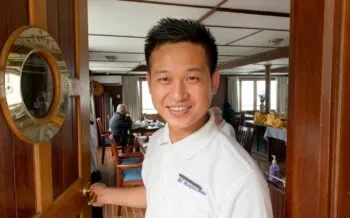 Myanmar Crewmitglied Willkommen an Bord