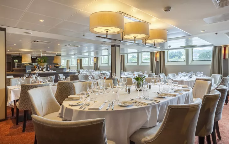 Restaurant - © 