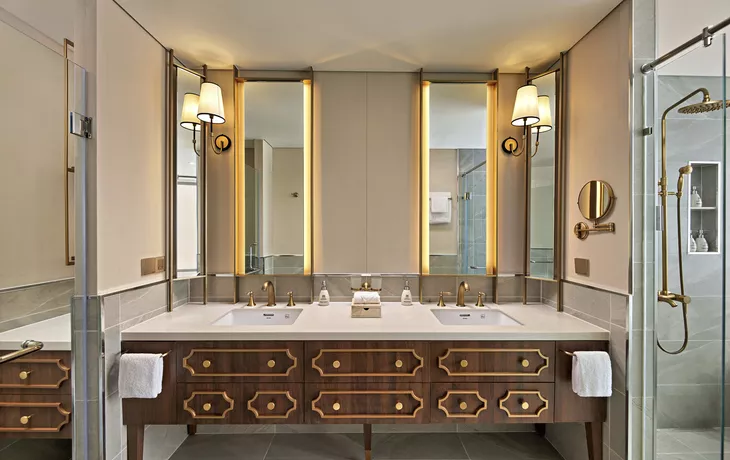Bad, Grande Suite Oberdeck