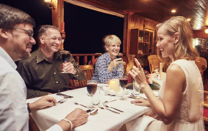 Restaurant - © Ross Hillier