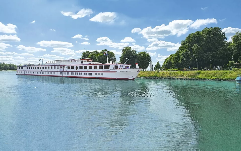 MS Normandie***