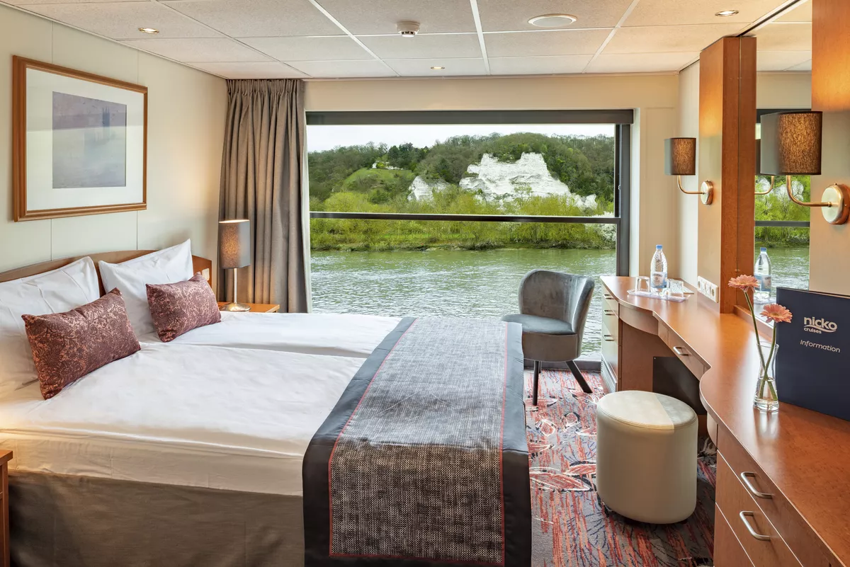 2-Bett Deluxe Oberdeck hinten, Infinity-Balkon - © 