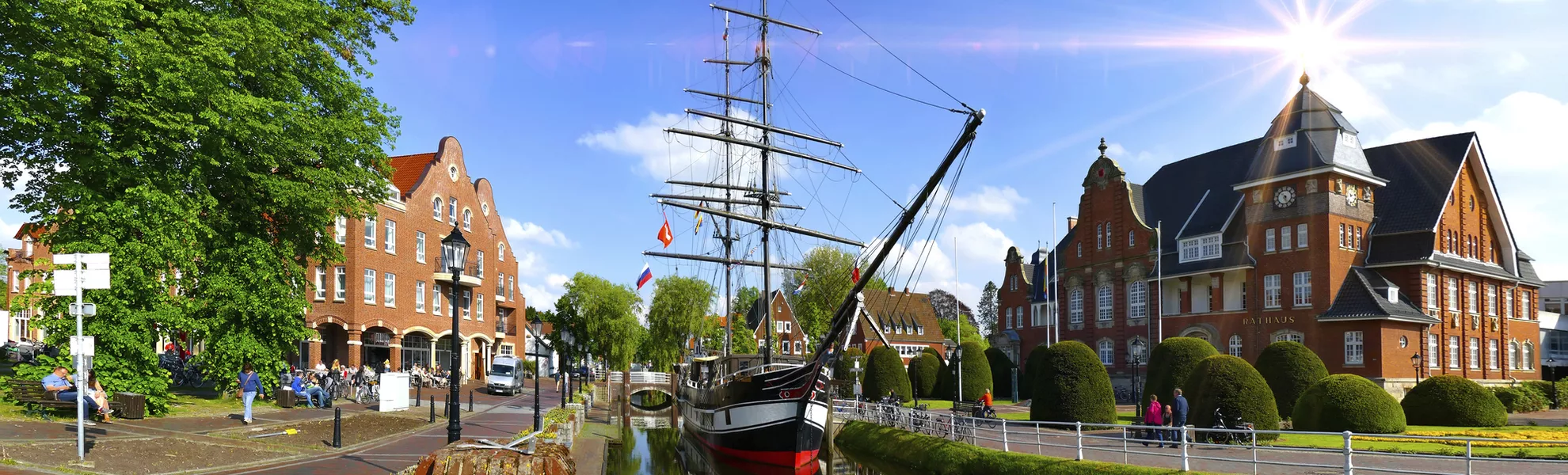 Rathaus, Papenburg - © EKH-Pictures - stock.adobe.com