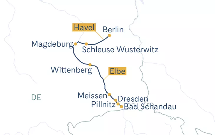 Blick vom Nil auf Luxor, Ägypten - ©olyasolodenko - stock.adobe.com