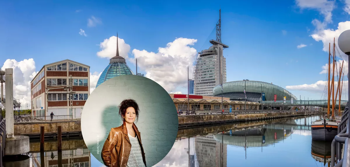 MS Thurgau Saxonia mit Autorin Gisa Klönne - Portrait Foto: Iréne Zandel, Stadt: © Wolfgang Knoll - stock.adobe.com MS Thurgau Saxonia mit Autorin Gisa Klönne - Portrait Foto: Iréne Zandel, Stadt: © Wolfgang Knoll - stock.adobe.com