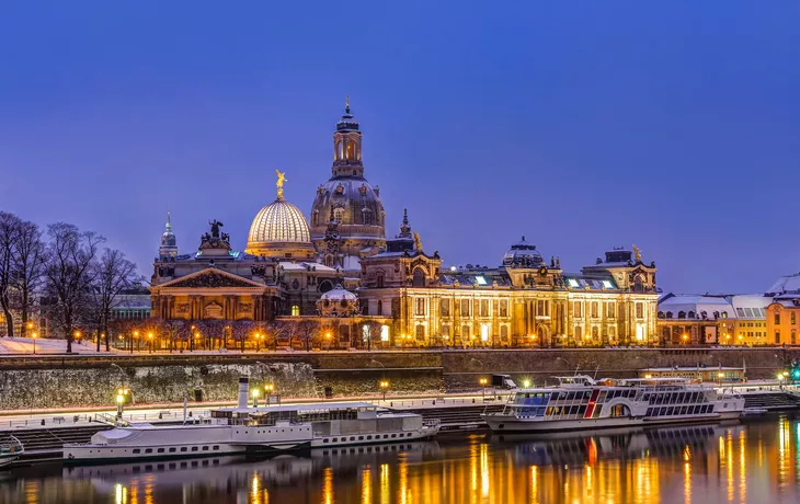 © Photography by mije shots - Dresdner Skyline im Winter