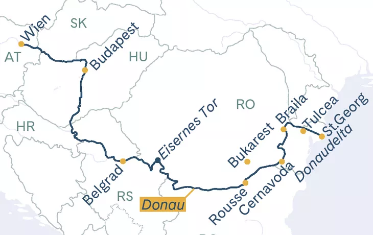 Kelheim an Donau und Main-Donau-Kanal - © ARochau - stock.adobe.com