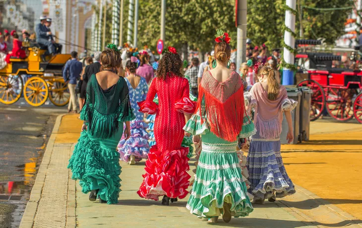 Feria de Abril in Sevilla - © santiago silver - stock.adobe.com
