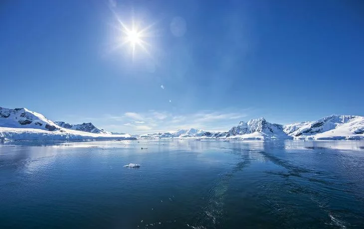 © marcaletourneux - Fotolia - Antarktischen Ozean-Eis-Landschaft