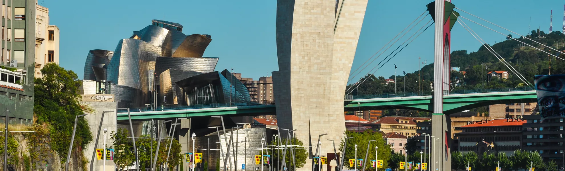 Guggenheim Museum, Bilbao - ©luisfpizarro - stock.adobe.com