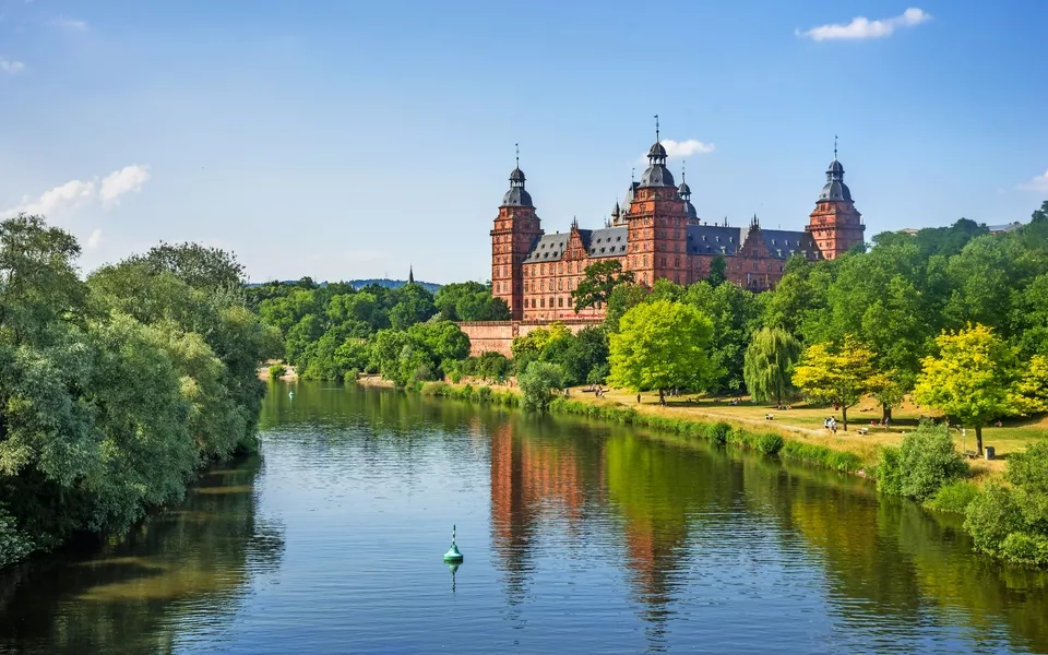 Schloss Johannisburg in Aschaffenburg  - © pure-life-pictures - Fotolia