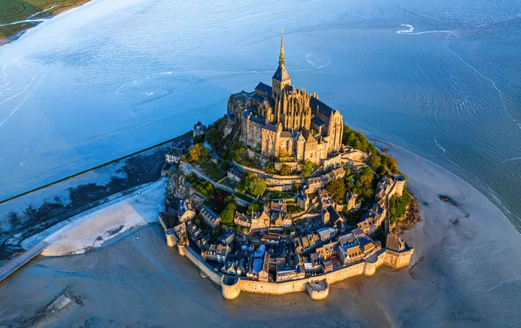 ©Ilya Shimanskiy - stock.adobe.com - Mont Saint Michel in der Normandie