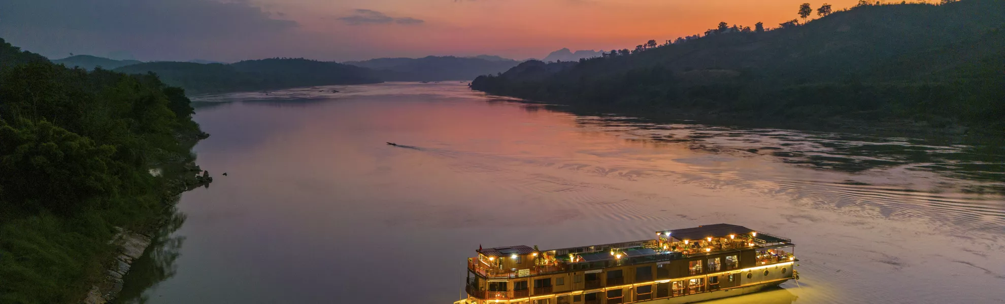 Abendliches BBQ Dinner auf der Sandbank - © Holger Leue / www.leue-photo.com