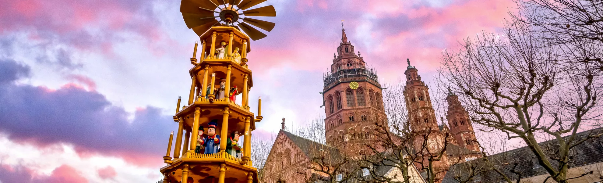 Domplatz in Mainz - © Sina Ettmer - stock.adobe.com