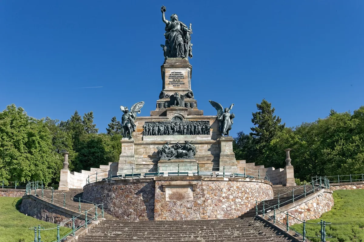 Niederwalddenkmal in Rüdesheim - ©Dieter Meyer - stock.adobe.com
