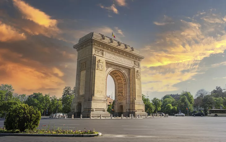 © cristianbalate - stock.adobe.com - Triumphbogen, Bukarest