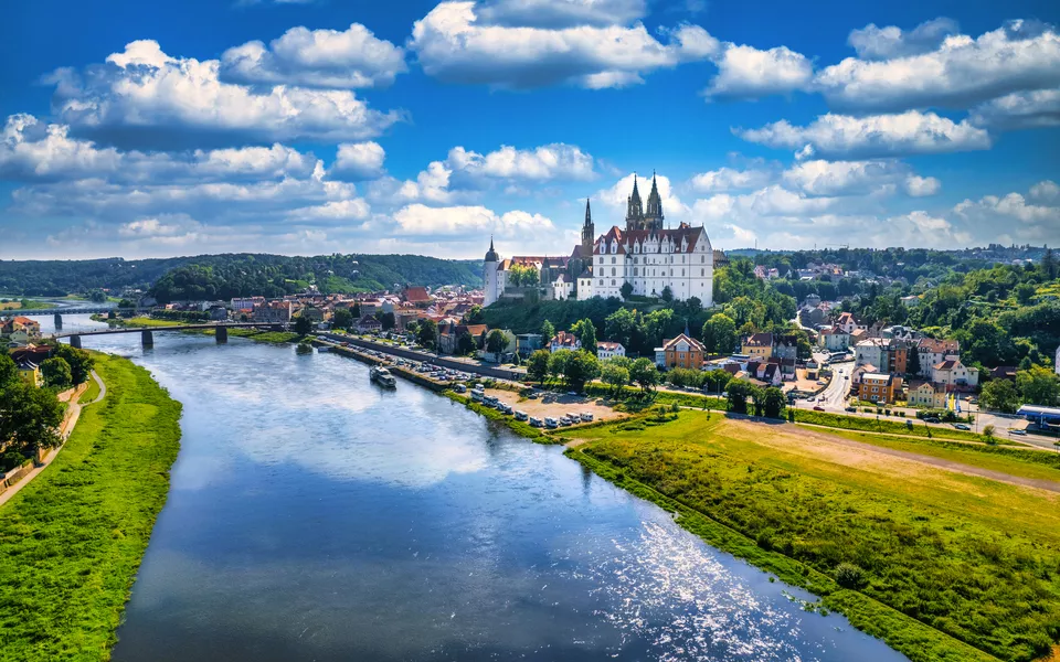Blick über die Stadt Meißen an der Elbe in Sachsen