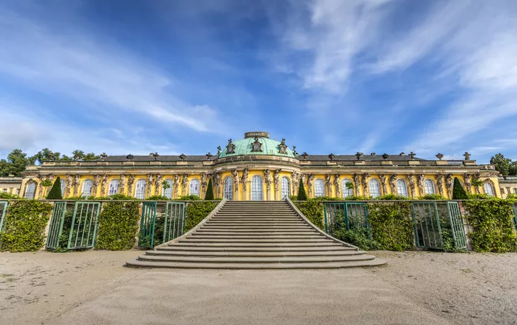 © Martina - stock.adobe.com - Schloss Sanssouci