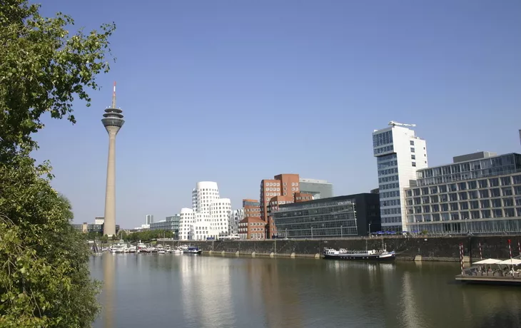 © karomatisch - Fotolia - Medienhafen Düsseldorf