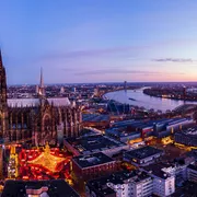 Weihnachtsmarkt am Kölner Dom
