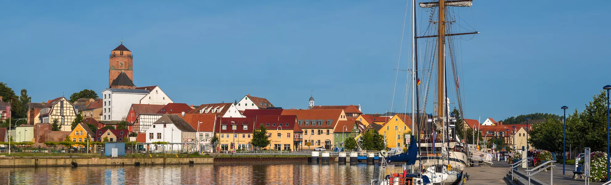 Hafen und Altstadt von Wolgast - ©Mattoff - stock.adobe.com