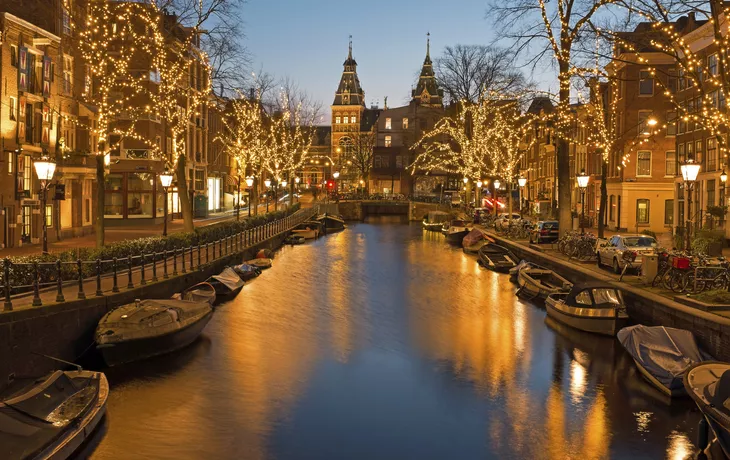 Weihnachtliches Amsterdam - © Â©Nataraj - stock.adobe.com