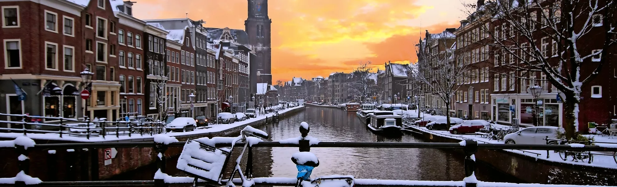 Westerkerk im winterlichen Amsterdam, Niederlande - © Nataraj - stock.adobe.com