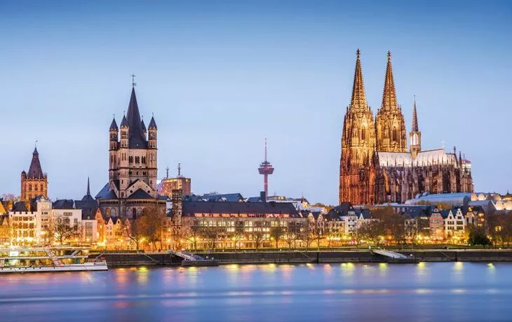 © davis - Fotolia - Winterliches Köln