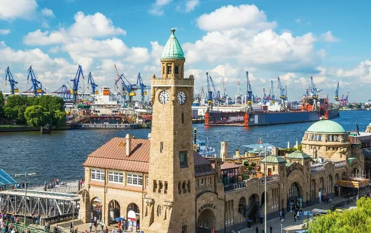 © davis - Fotolia - Hamburg Hafen