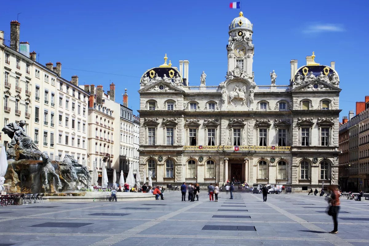 Place des Terreaux, Lyon - © shutterstock_144587972