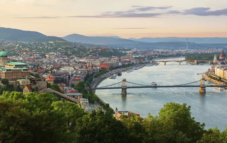 Budapest - © Givaga - stock.adobe.com