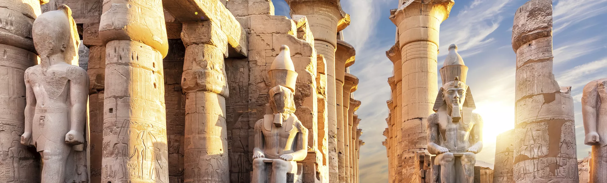 Columns and statues of the Luxor temple main entrance, first pyl - © AlexAnton - stock.adobe.com