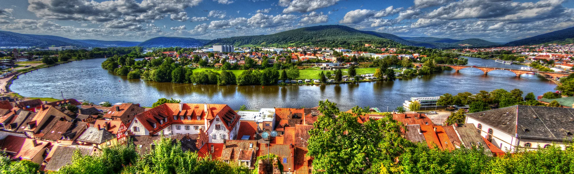 Mainschleife bei Miltenberg - © Safra-Fotografie - stock.adobe.com