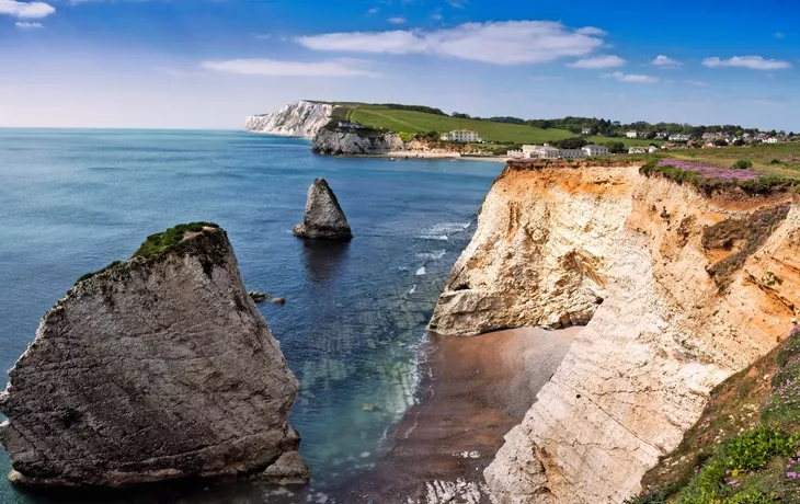 © laurencebaker - stock.adobe.com - Süßwasserbucht auf der Isle of Wight