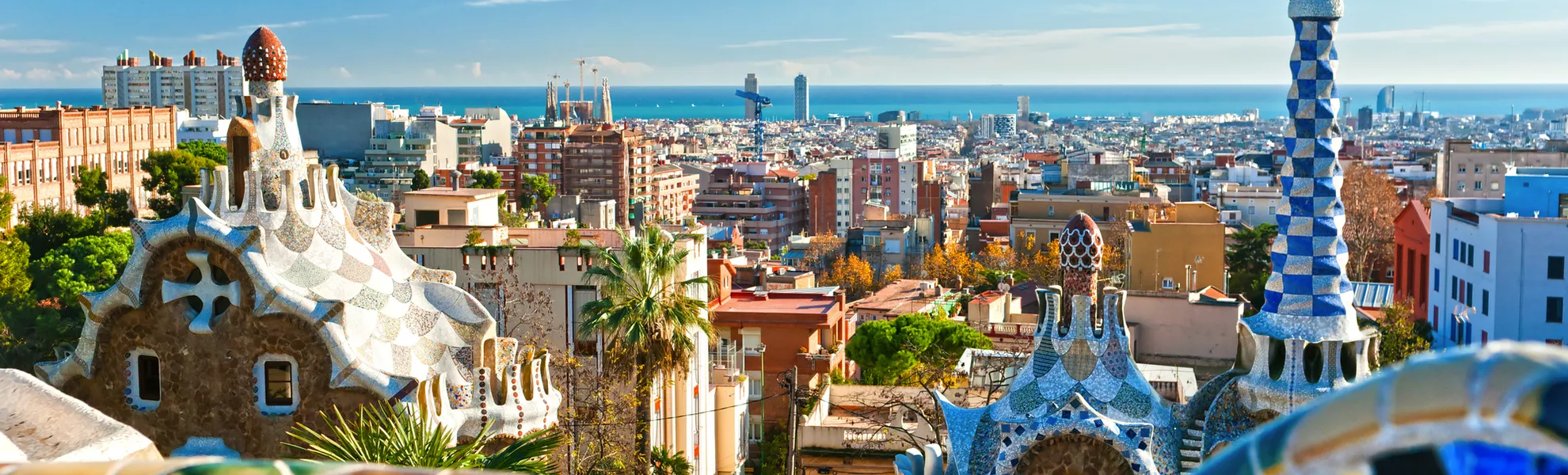 Park Güell in Barcelona - ©Luciano Mortula-LGM - stock.adobe.com