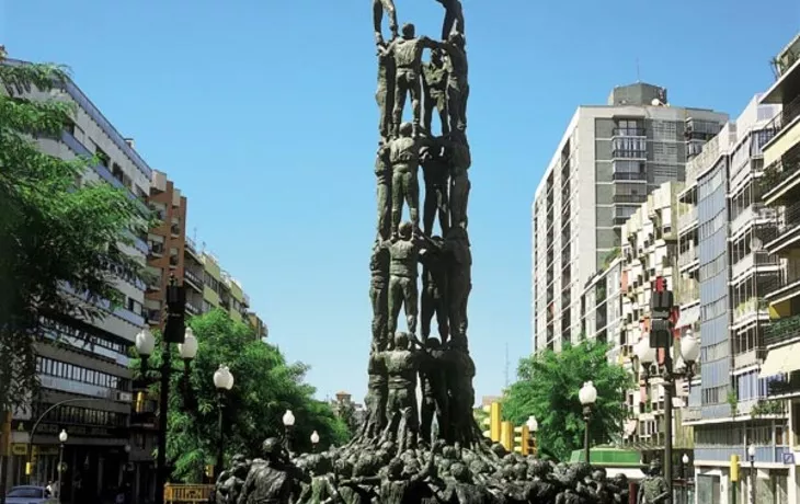 Monument für die katalanischen Menschentürme 