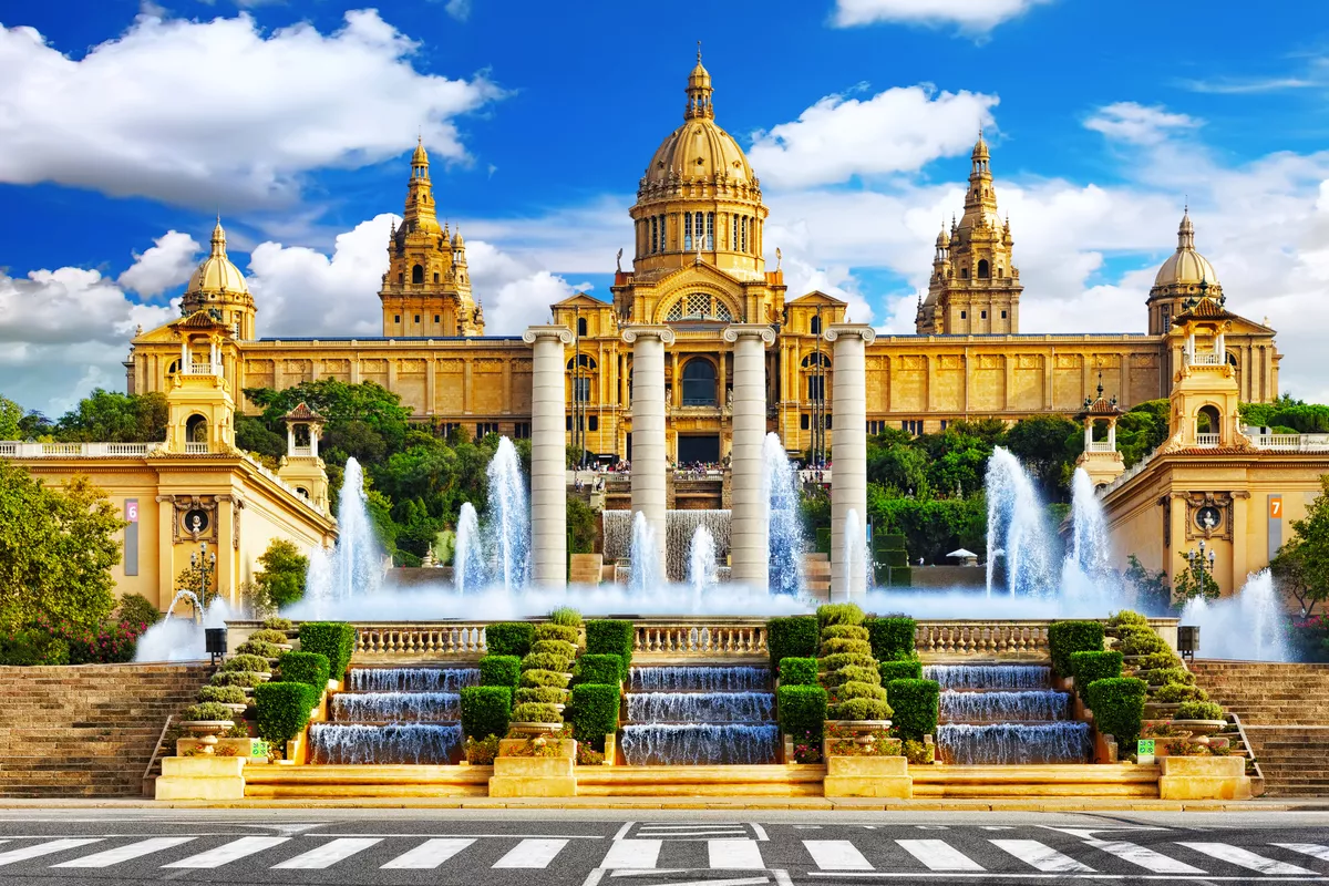 Katalanisches National-Kunstmuseum MNAC in Barcelona - © BRIAN_KINNEY - stock.adobe.com