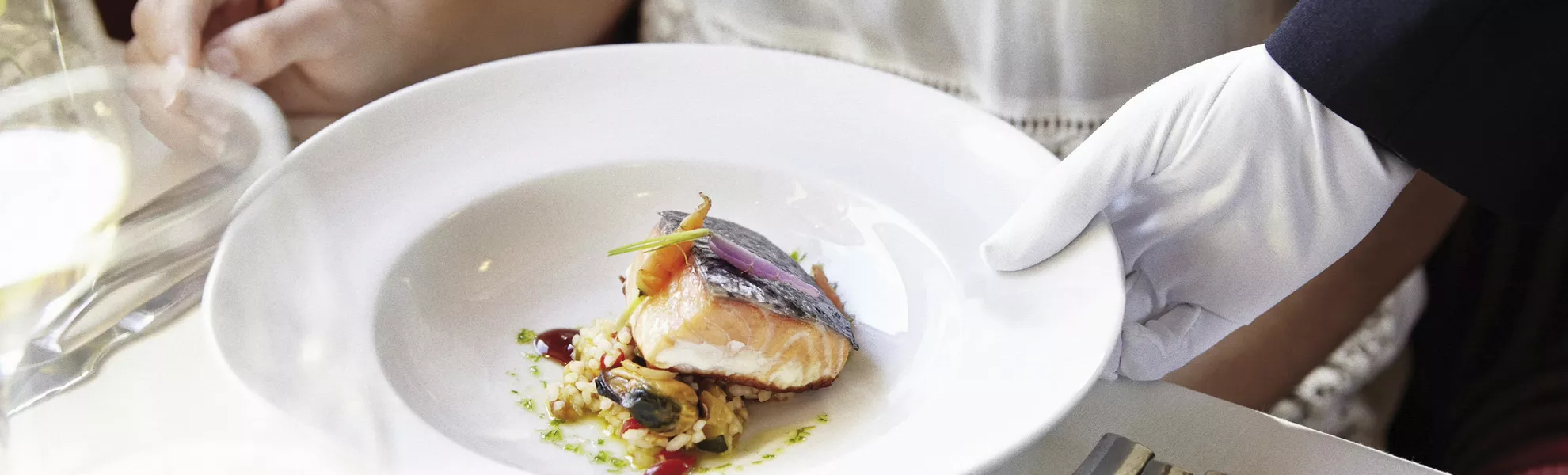 Genießen Sie exquisite Gaumenfreuden - © Alberto G. Puras Genießen Sie exquisite Gaumenfreuden - © Alberto G. Puras