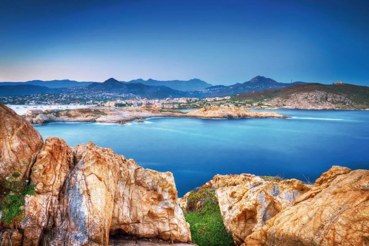 L'Île Rousse - © Frog 974 - Fotolia