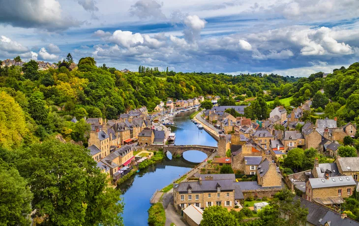 © JFL Photography - stock.adobe.com - Dinan