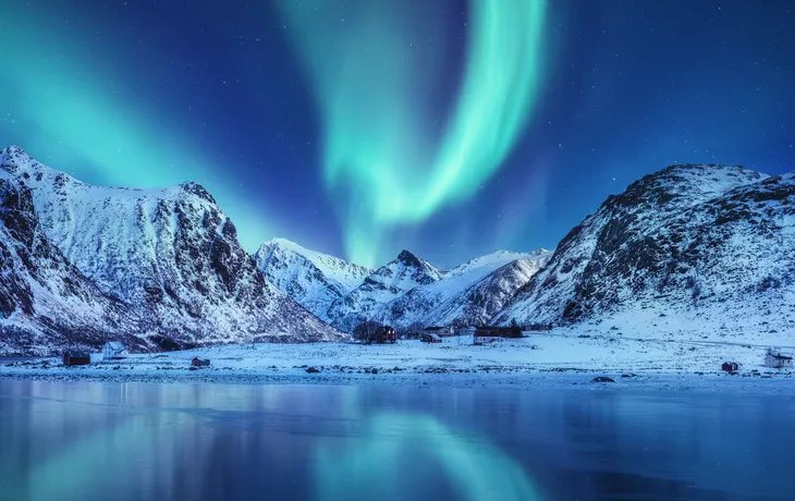 Nordlichter über den Lofoten-Inseln - © biletskiyevgeniy.com - stock.adobe.com
