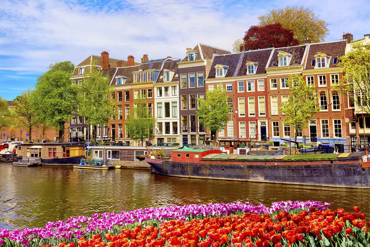Amsterdam - © Nikolay N. Antonov - stock.adobe.com