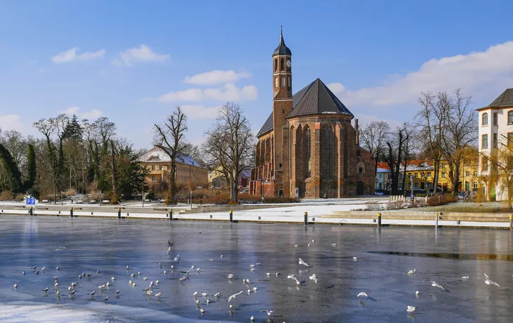 © Juergen - stock.adobe.com - Johanniskirche in Brandenburg an der Havel