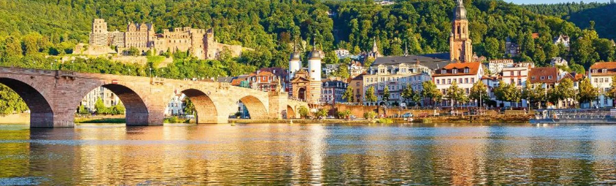 Karl-Theodor-Brücke in Heidelberg - © sborisov - Fotolia