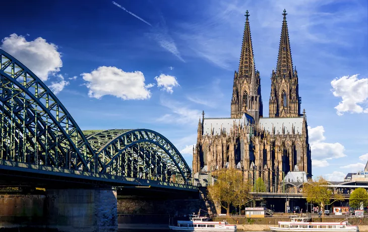 © Guenter Albers - Hohenzollernbrücke und Kölner Dom