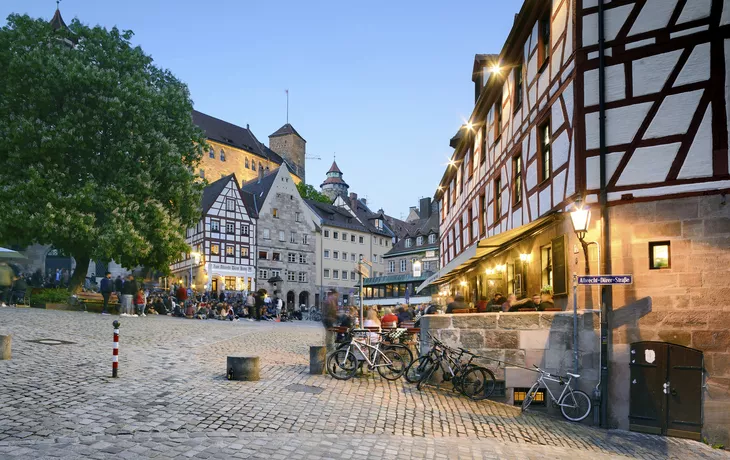 © Francesco Carovillano - Tiergärtnertorplatz Nürnberg
